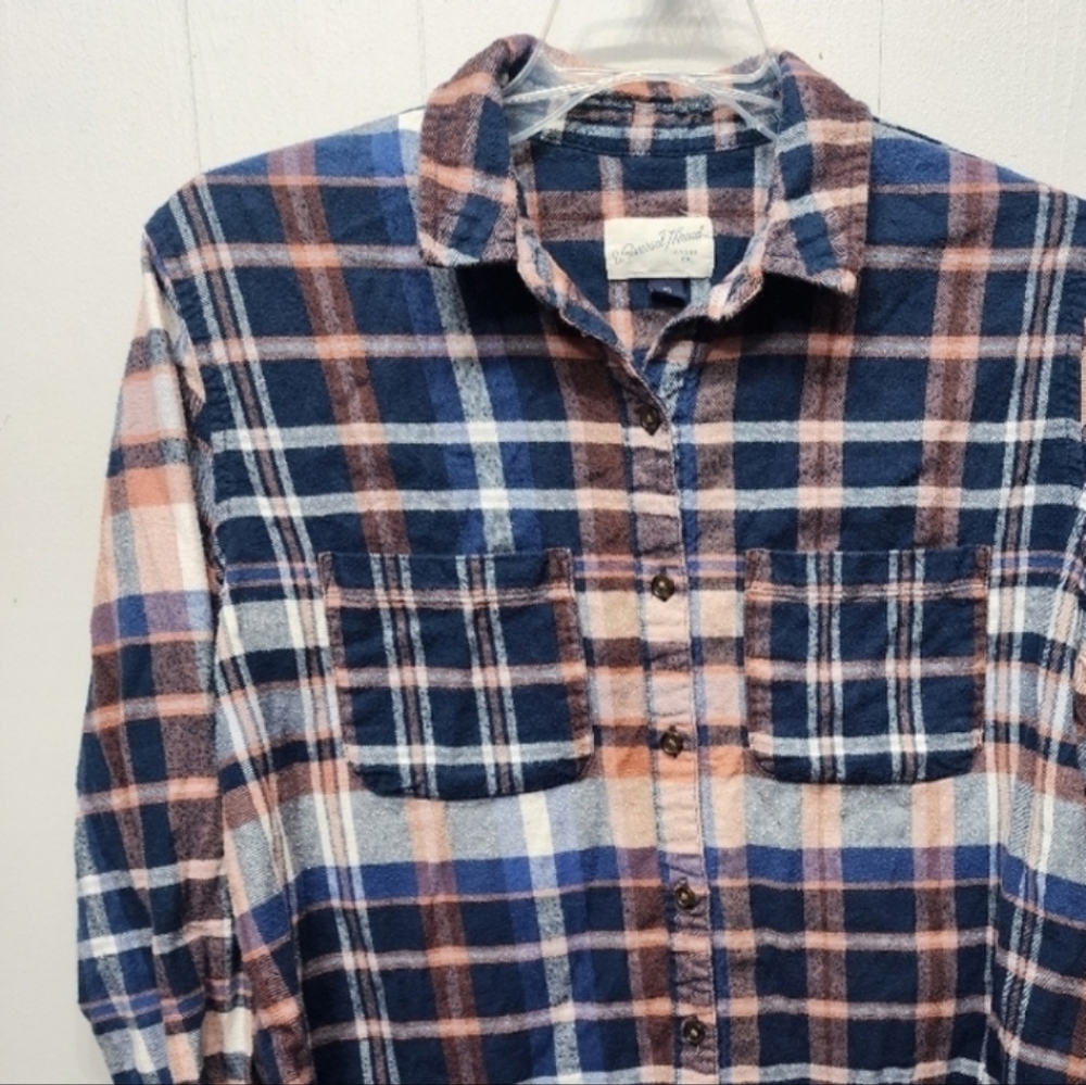 Universal Thread Flannel Shirt XS Plaid‎ Button Front Long Sleeve Multicolor C35